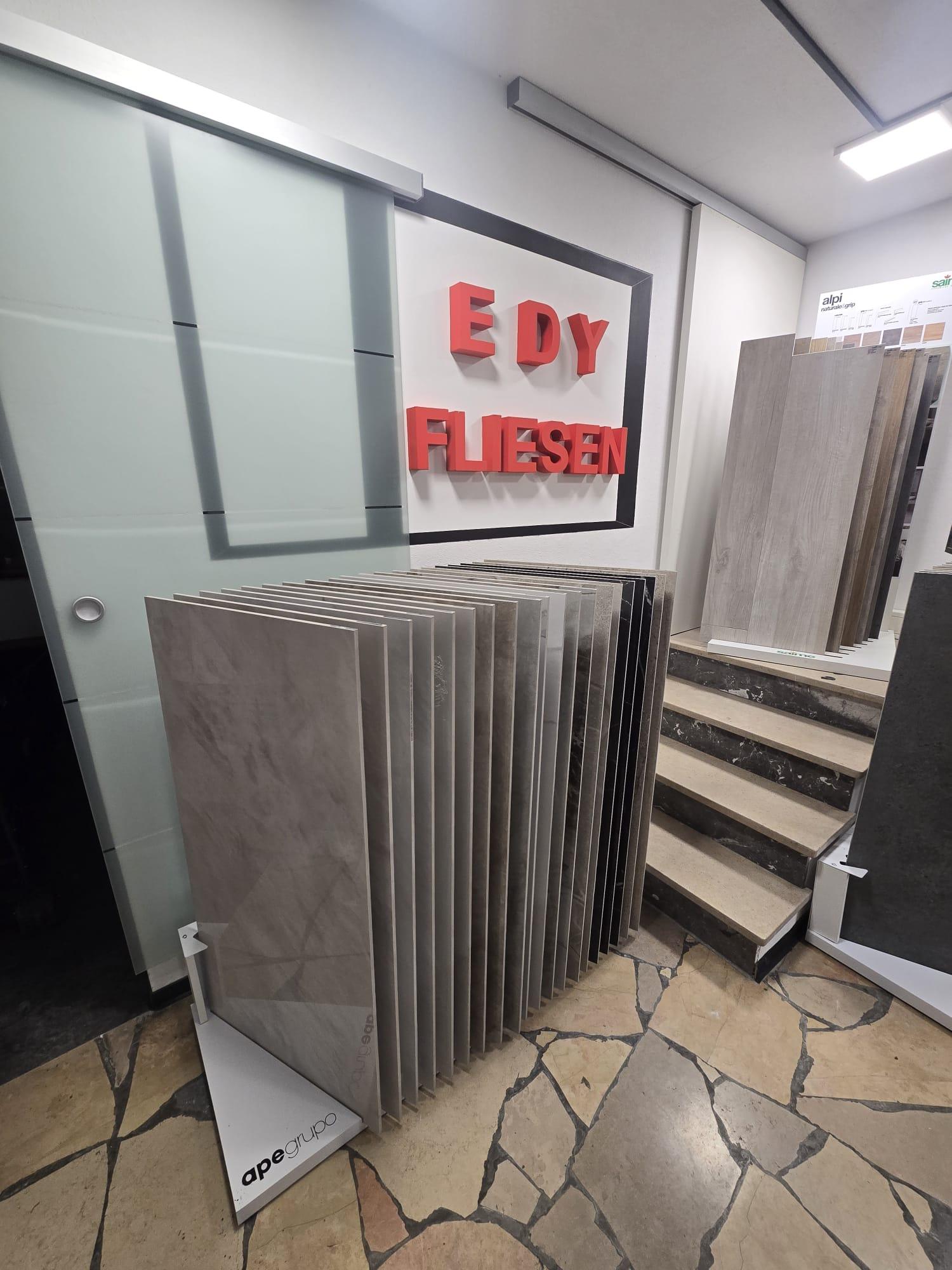 Ausstellung EDY-HS Fliesen 1